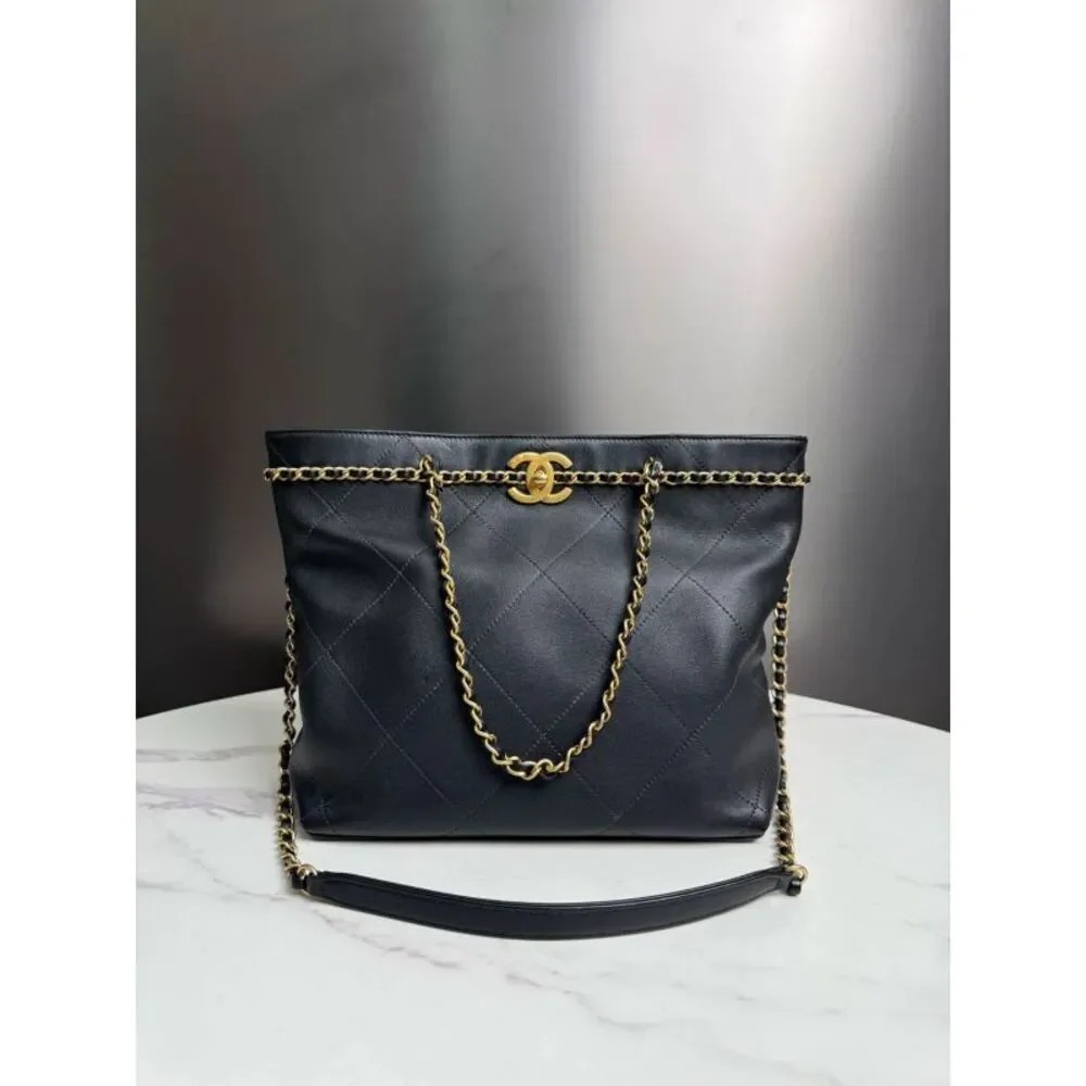 Chanel Women Pre-Loved Bag Very Good Condition